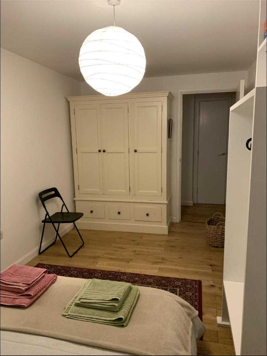 Apartament East Two Bedroom With Private Patio - Entire